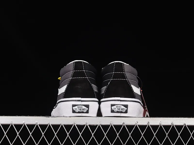 All categories Vans Vans series Vans Mid Vans China Vans Sk8 Mid Reissue black and gray splicing mid-top retro casual canvas skateboard shoes VN0A3WM32PD